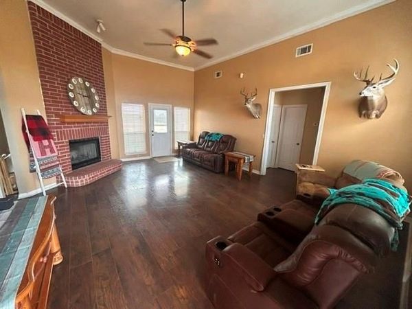 5961 Fm 66 , Maypearl, TX 76064