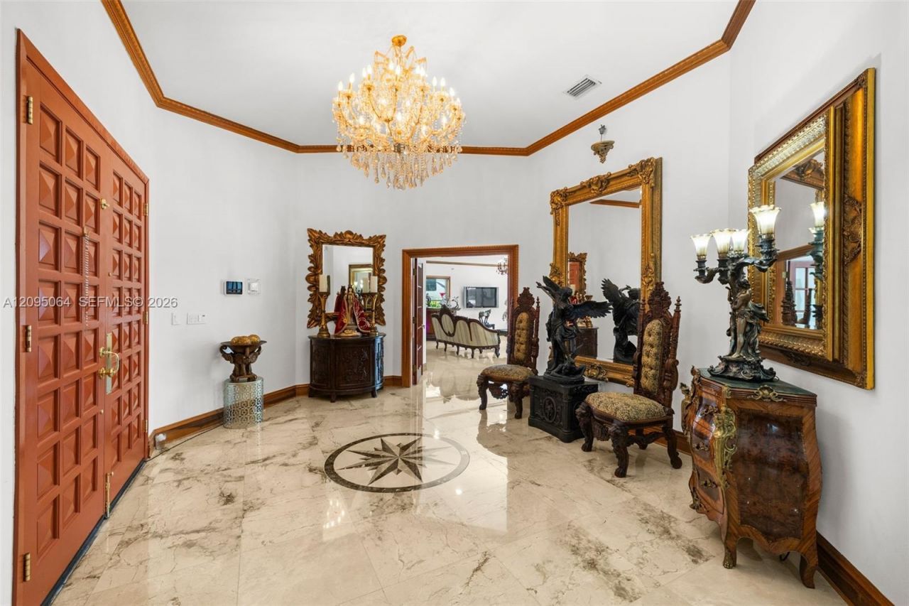 11000 SW 32nd St , Miami, FL 33165 Photo