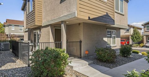 915 Garden Court, Carson City, NV 89705 Photo