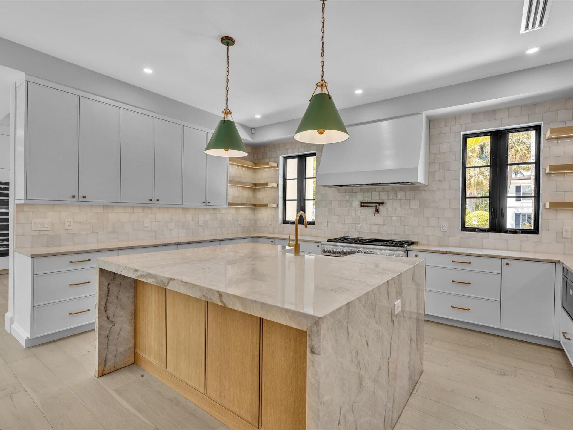 3408 Washington Road, West Palm Beach, FL 33405 Photo