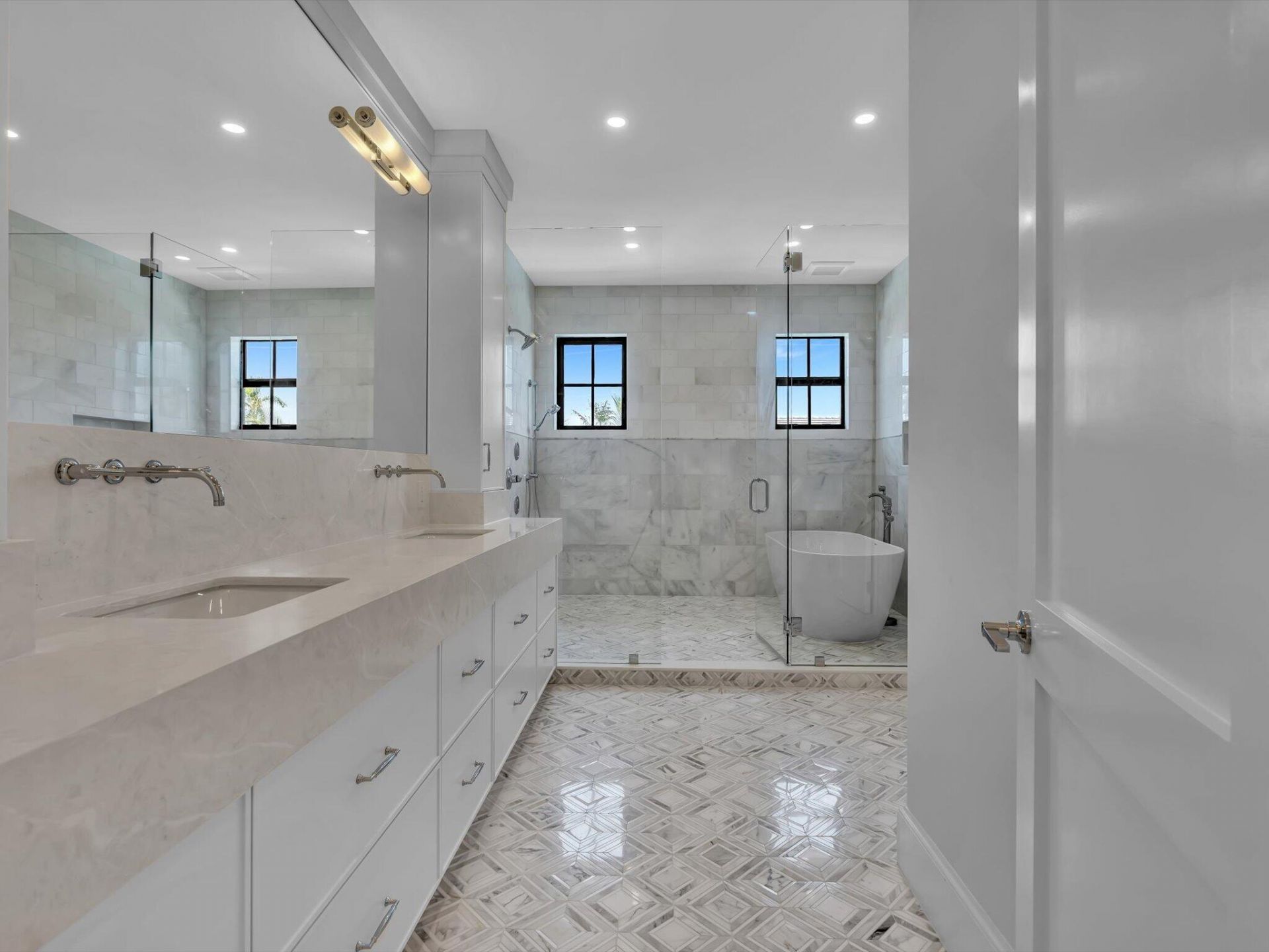 3408 Washington Road, West Palm Beach, FL 33405 Photo