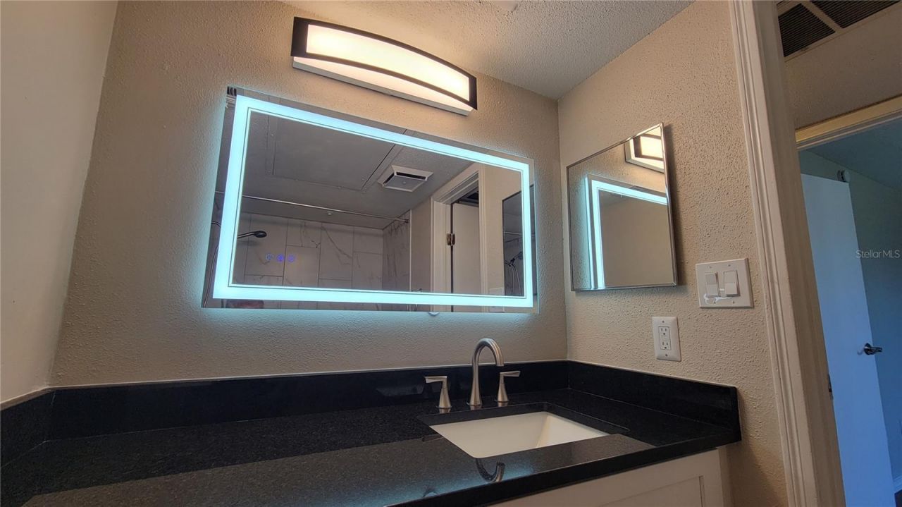 9100 Dr Martin Luther King Jr Street N, Unit 206, Saint Petersburg, FL 33702 Photo