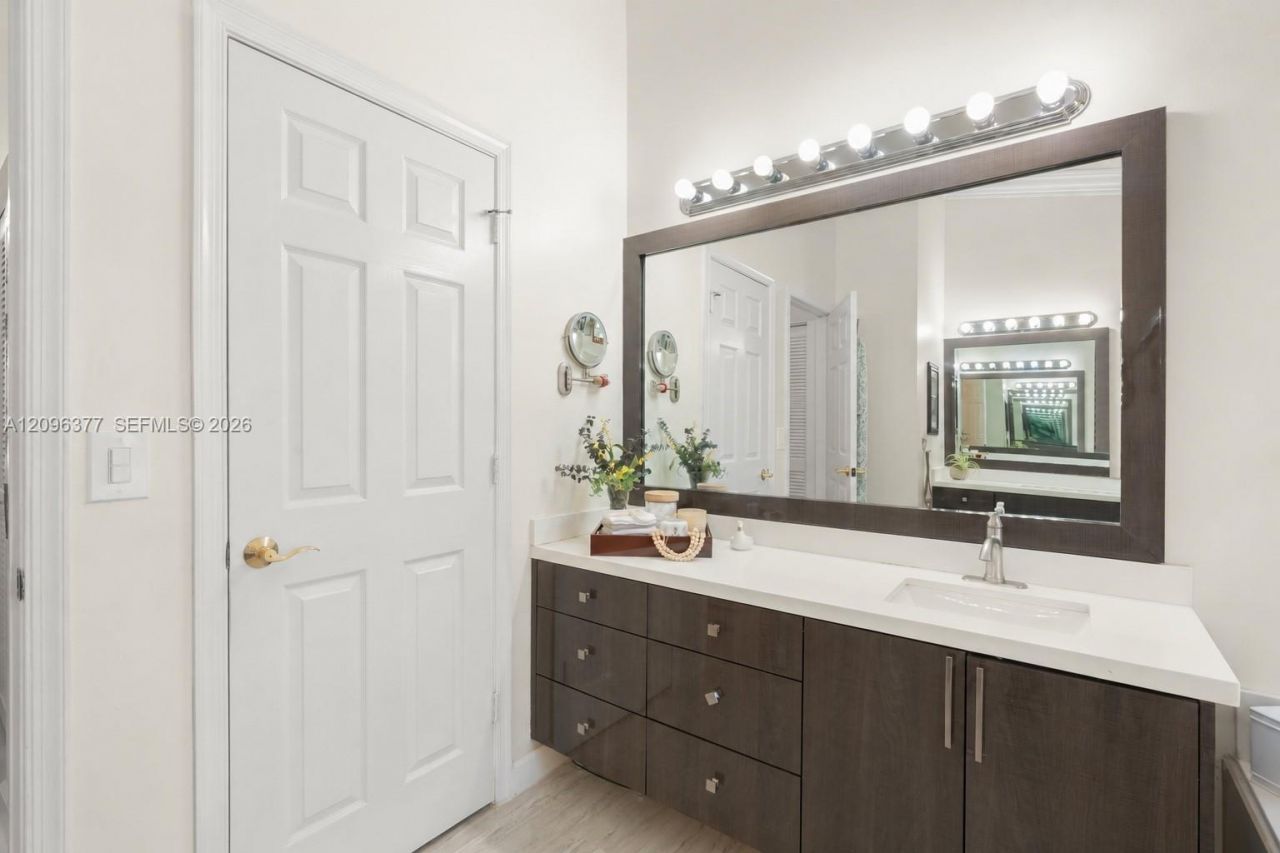 4960 NW 106th Ave , Coral Springs, FL 33076 Photo