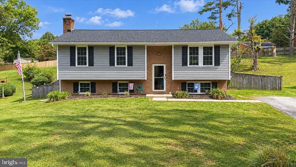 7132 MACBETH WAY, SYKESVILLE, MD 21784