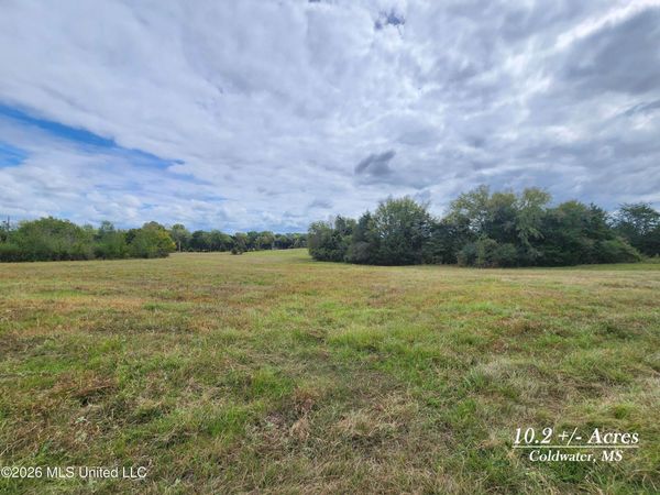 10.2 Old Memphis Oxford Road, Coldwater, MS 38618