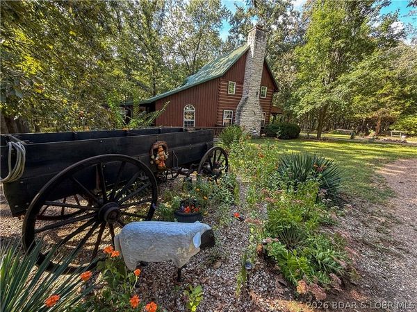10090 Barn Rd , Fortuna, MO 65034