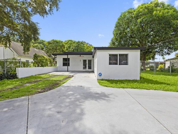 28 NE 165th Street, Miami, FL 33162