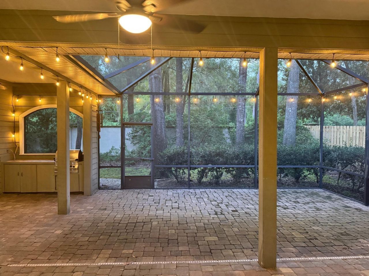 8718 SW 8th Place , Gainesville, FL 32607 Photo