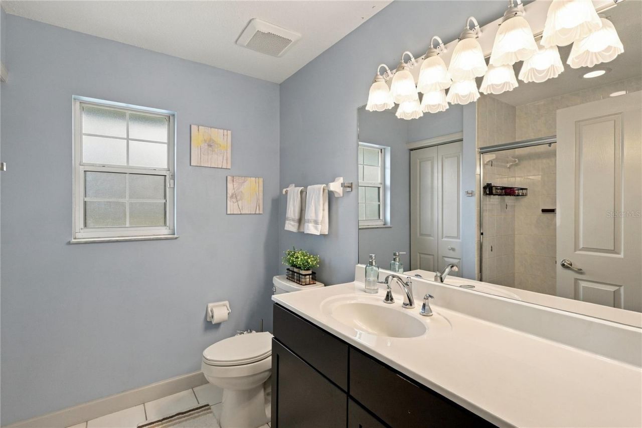 5718 NE 61st Avenue Road, Silver Springs, FL 34488 Photo