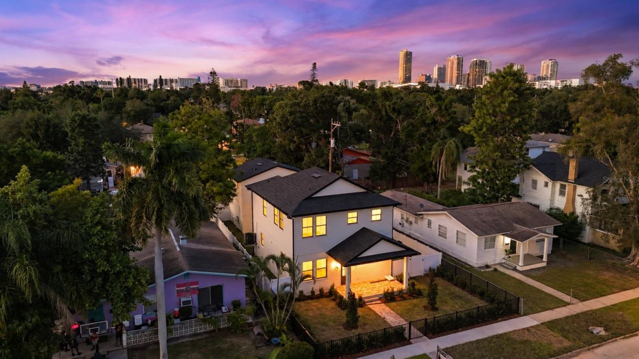 1025 Melrose Avenue S, Saint Petersburg, FL 33705 Photo