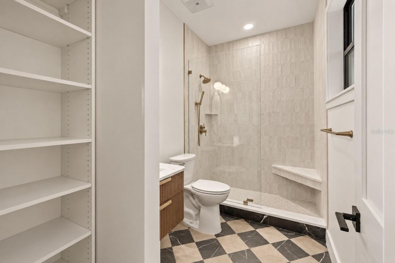 1025 Melrose Avenue S, Saint Petersburg, FL 33705 Photo