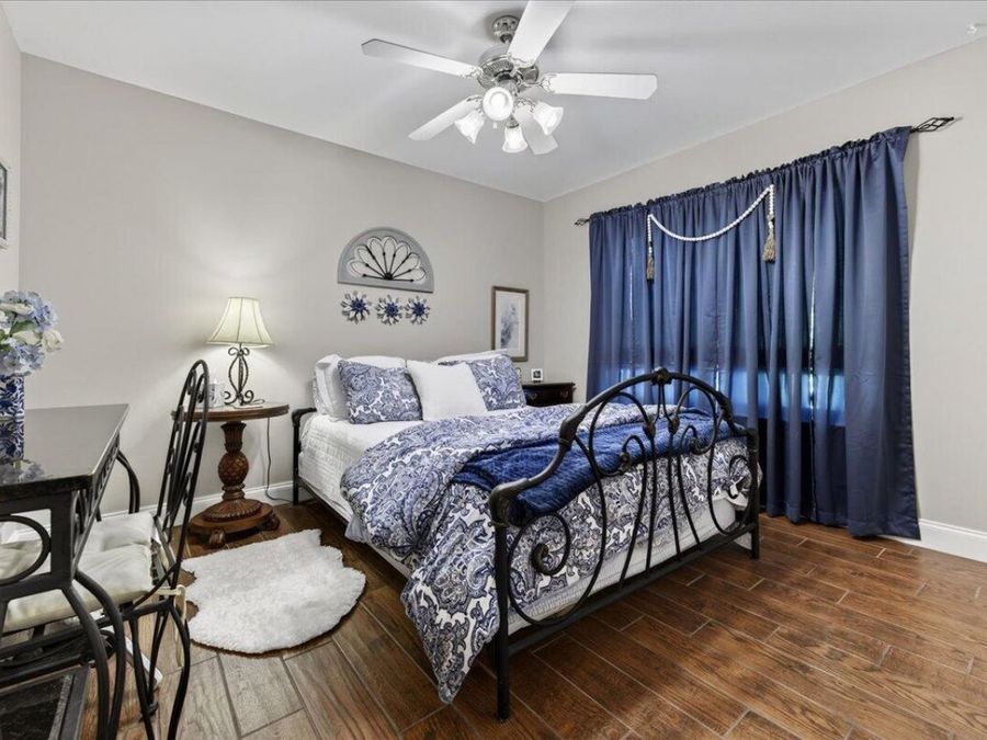 Property Image 37