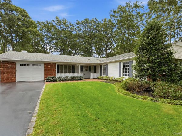 7 Franko Lane , East Setauket, NY 11733