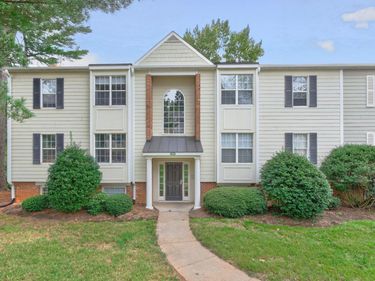 1254 VILLA LN, Unit B, Charlottesville, VA 22903