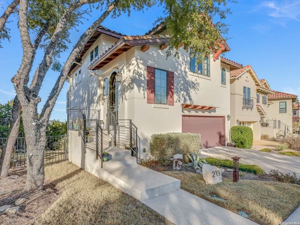 219 HONEY CREEK CT, Unit # 10, Austin, TX 78738