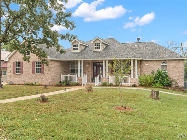 910 Oak Pass Lane , Sullivan, MO 63080