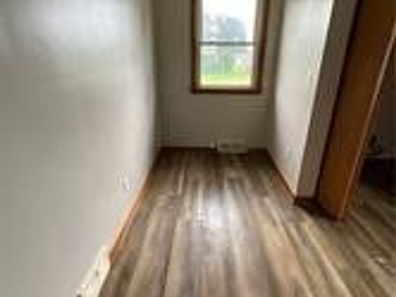 525 W Omar Street, Struthers, OH 44471 Photo 15