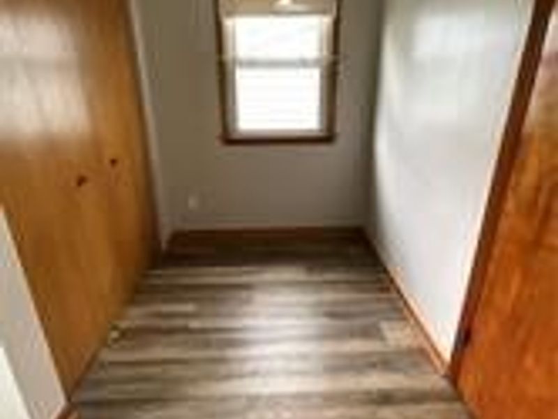525 W Omar Street, Struthers, OH 44471 Photo 16