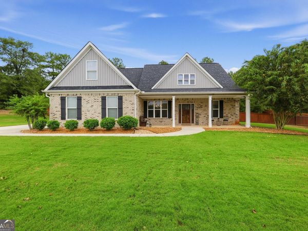 160 Jackson Drive, Forsyth, GA 31029