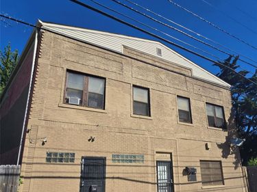 10935 Shoemaker Street, Detroit, Mi 48213