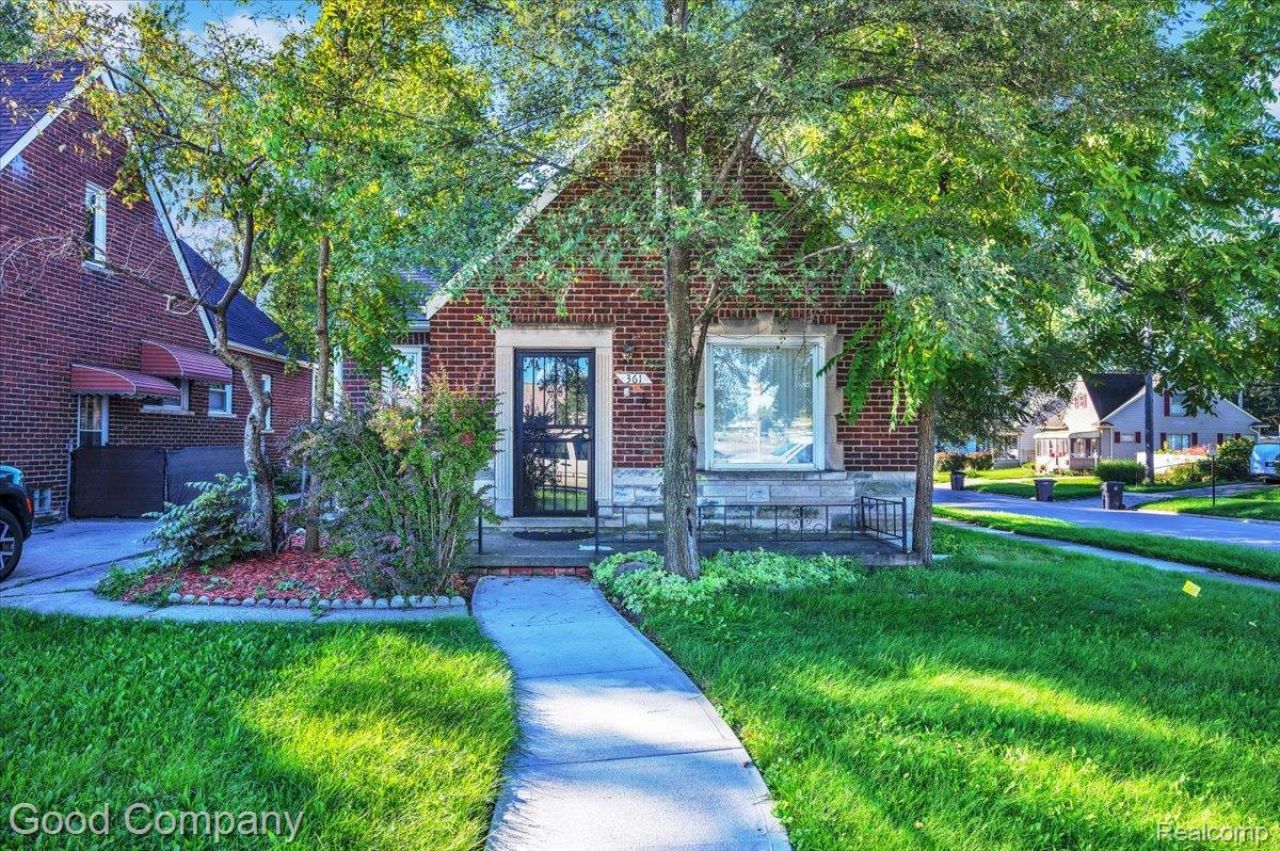 361 Elizabeth Lake Road, Pontiac, Mi 48341 Main Photo