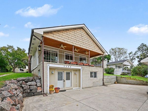 3566 Lotus Drive , Waterford Township, Mi 48329