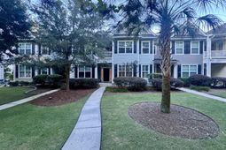 2108 Promenade Court photo 4