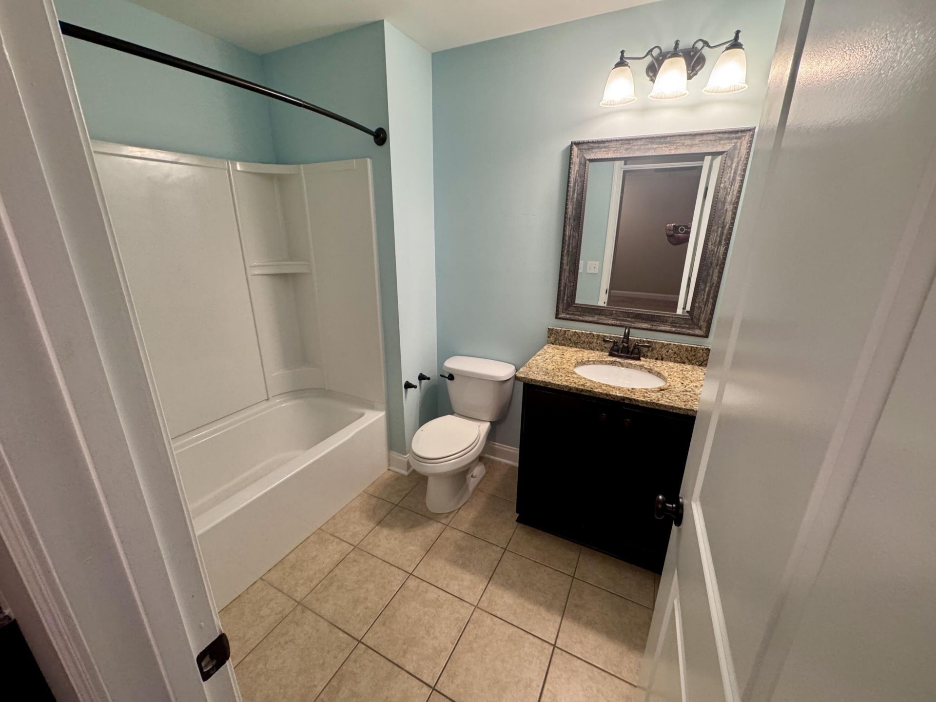 2108 Promenade Court Photo 43