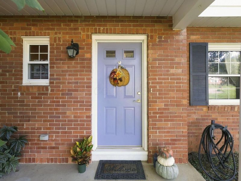 1116 Hilltop Drive, Newark, OH 43055 Photo 2
