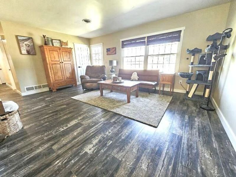 263 W Main Street, Lexington, OH 44904 Photo 9