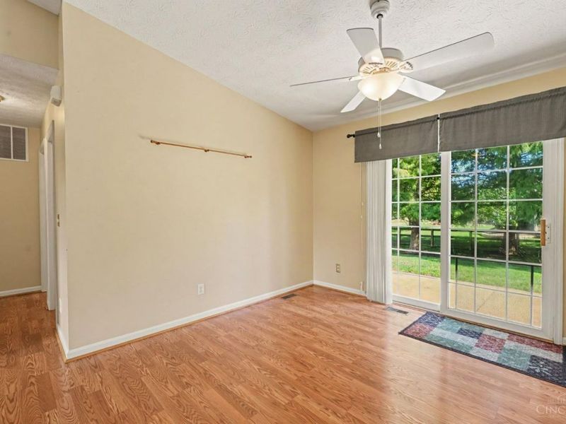 8102 Sterling Spring Drive, Goshen Township, OH 45140 Photo 12