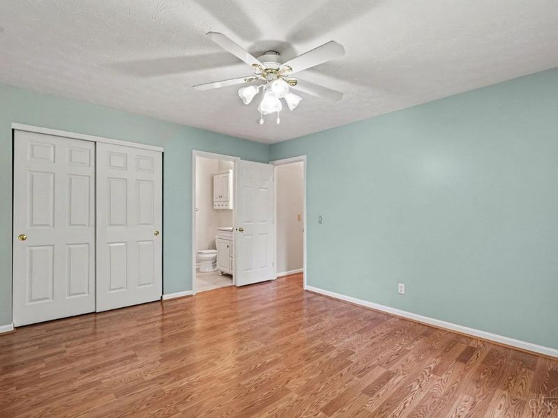 8102 Sterling Spring Drive, Goshen Township, OH 45140 Photo 14