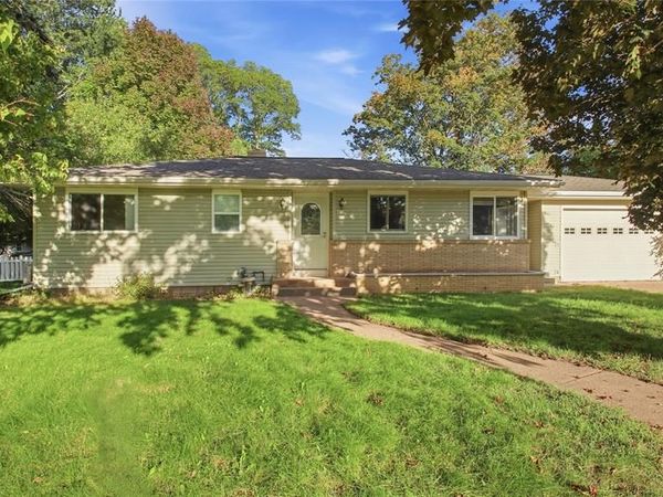216 17th Street, Menomonie, WI 54751