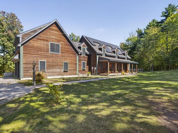 379 E Washington Road, Hillsborough, NH 03244