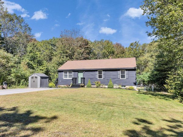 17 Stoneridge Road, New Ipswich, NH 03071