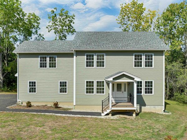 1 Allen Lane, Durham, NH 03824
