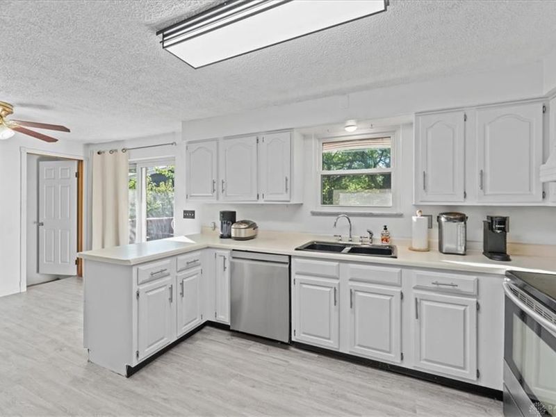 3513 Knollwood Drive, Beavercreek, OH 45432 Photo 14