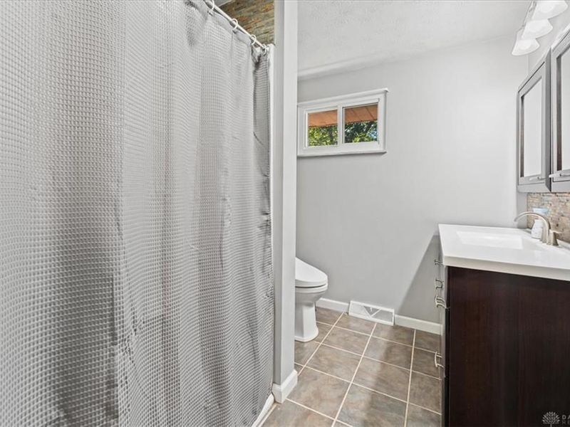 3513 Knollwood Drive, Beavercreek, OH 45432 Photo 27