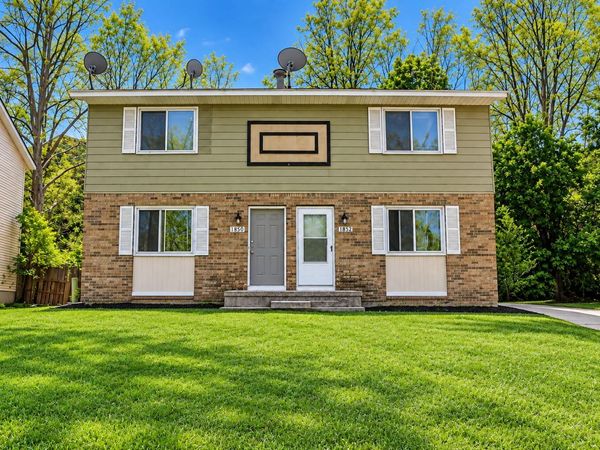 1850 Prairie Parkway SW, Wyoming, MI 49519