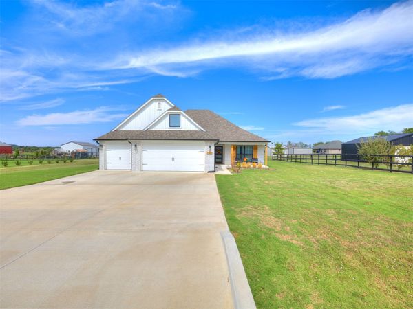 32253 E 67th Place S, Broken Arrow, OK 74014