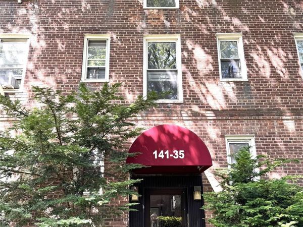 141-35 79th Avenue , Unit 2M, Kew Garden Hills, NY 11367