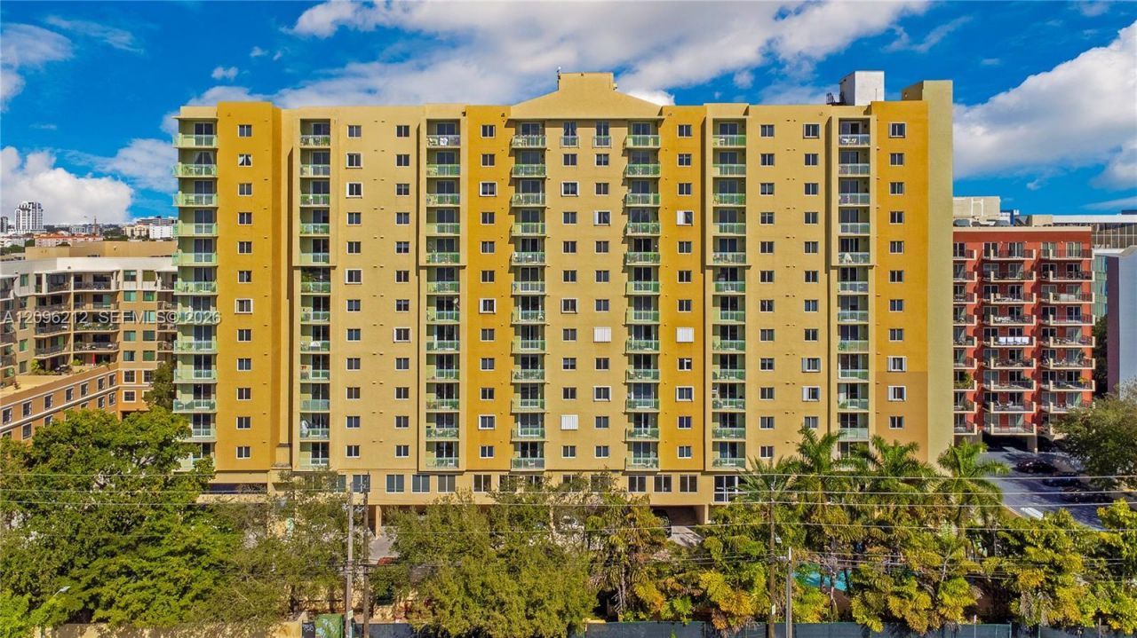 3500 Coral Way , Unit PH-10, Miami, FL 33145 Photo