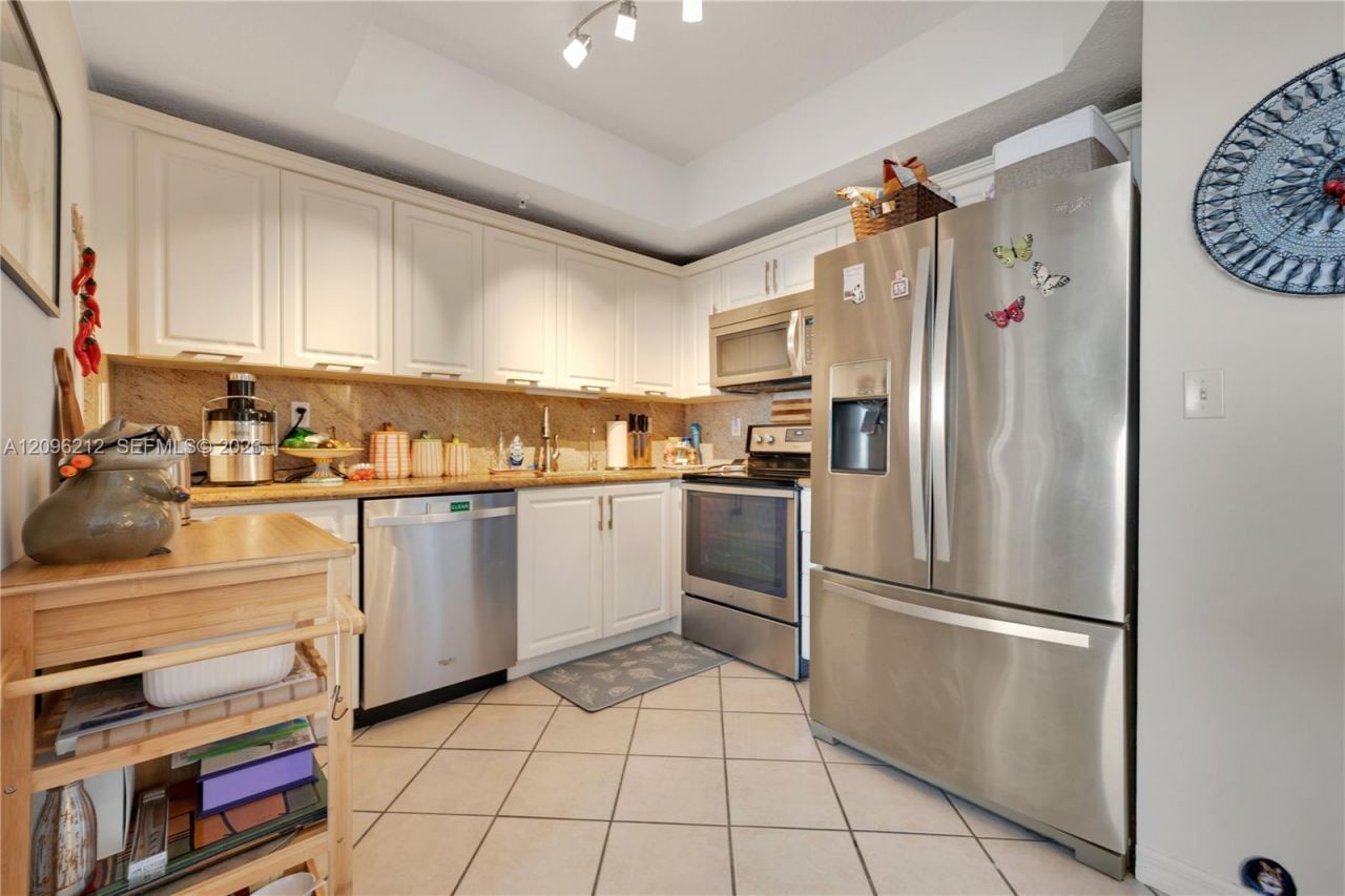 3500 Coral Way , Unit PH-10, Miami, FL 33145 Photo