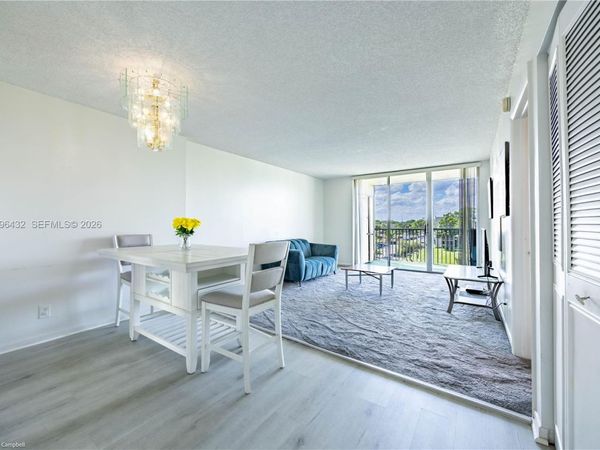 3301 NW 47th Ter , Unit 403, Lauderdale Lakes, FL 33319