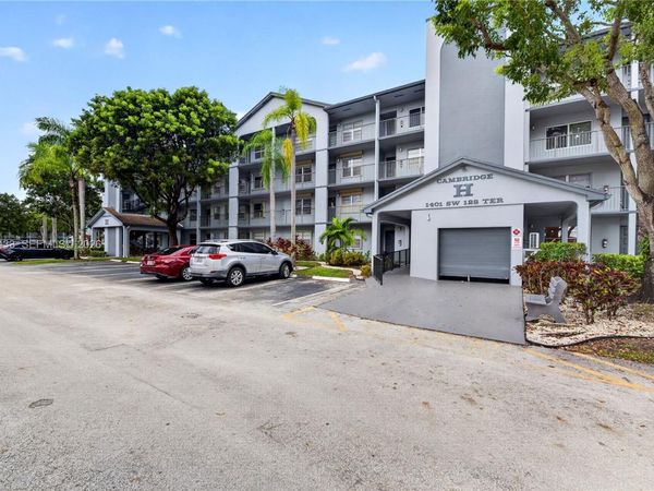 1401 SW 128th Ter , Unit 405H, Pembroke Pines, FL 33027