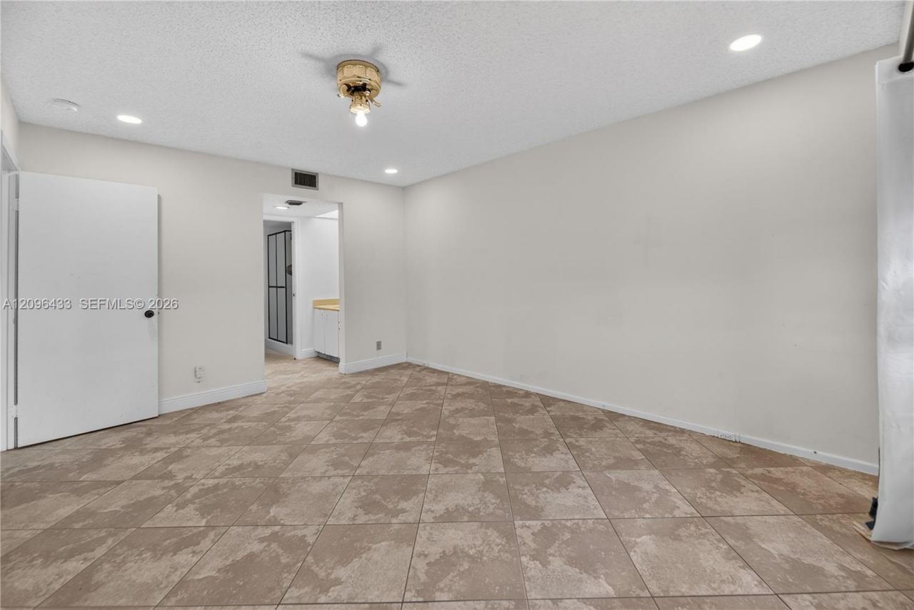 1401 SW 128th Ter , Unit 405H, Pembroke Pines, FL 33027 Photo