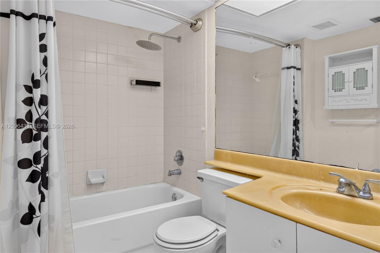 1401 SW 128th Ter , Unit 405H, Pembroke Pines, FL 33027 Photo