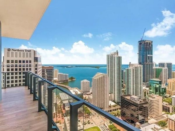 68 SE 6th St , Unit 3901, Miami, FL 33131