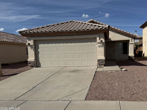 11246 W SELLS Drive, Phoenix, AZ 85037