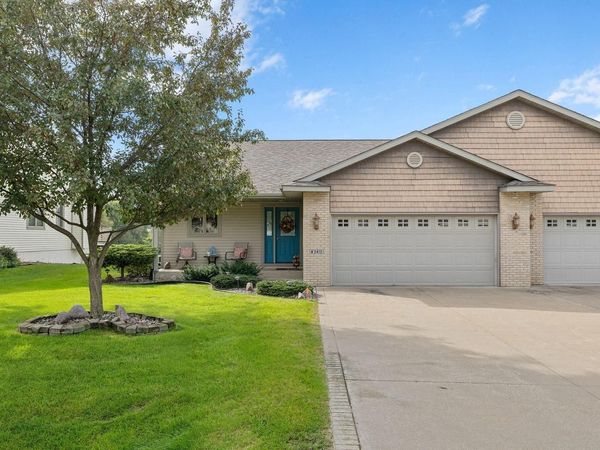 W5415 Timbercreek TRAIL, Unit 10, La Crosse, WI 54601